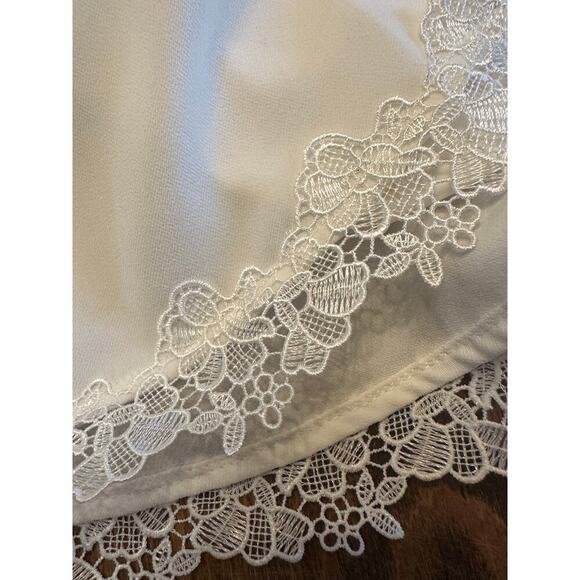 NWT Heartloom REVOLVE Size M Cammie Mini Dress White Lace Bride Minimalist - Picture 13 of 13